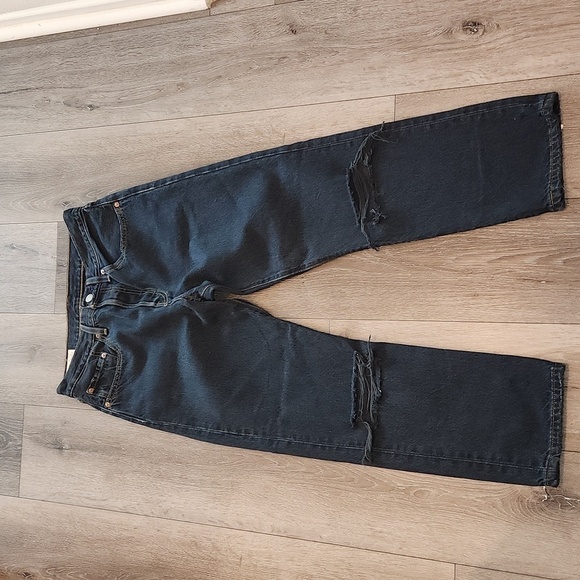501 Distress Jeans - Picture 1 of 8